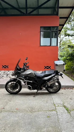 F700gs Modelo 2013