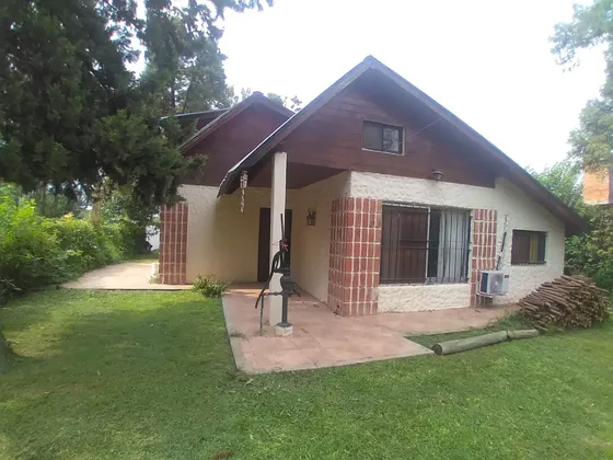 Casa En Venta En Robles Del Monarca, Pilar
