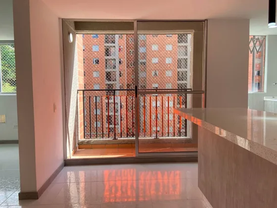 Apartamento En Arriendo En El Carmelo, Poblado