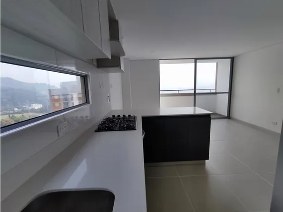 Venta Apartamento En La Suramerica, Asai