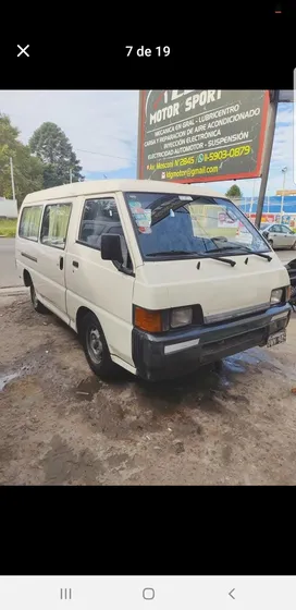 Mitsubishi L300 2.5 Minibus Dh