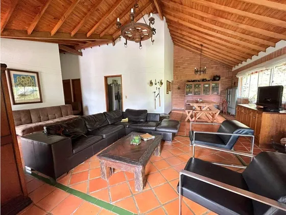 Venta De Casa Finca Con Piscina En Girardota 