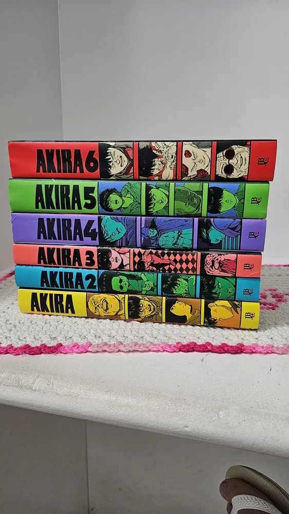 Akira - Vol. 5, de Otomo, Katsuhiro. Editora JBC (2023