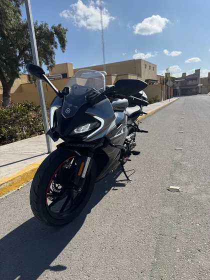 Se Va Por Partes  Cf Moto 300 Sr   Tengo Todo Disponible!
