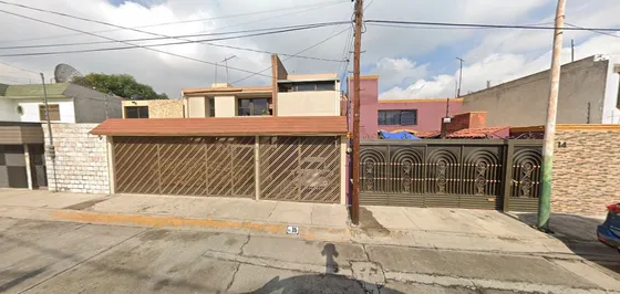 Casa En Venta De Dos Niveles, Los Pastores, Naucalpan
