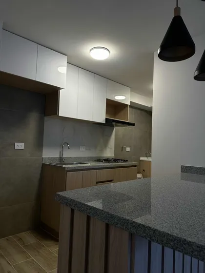 Apartamento En Serralta De Dos Habitaciones Con Parqueadero