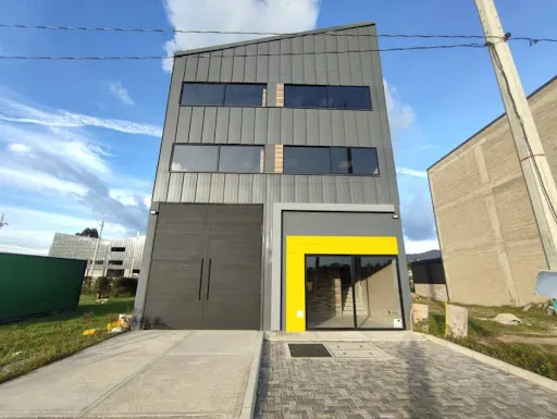 Bodegas En Arriendo La Ceja 643-8121802