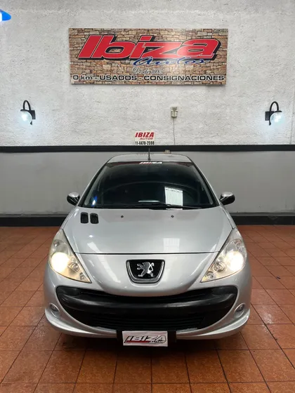 Peugeot 207 1.4 Quiksilver 75cv