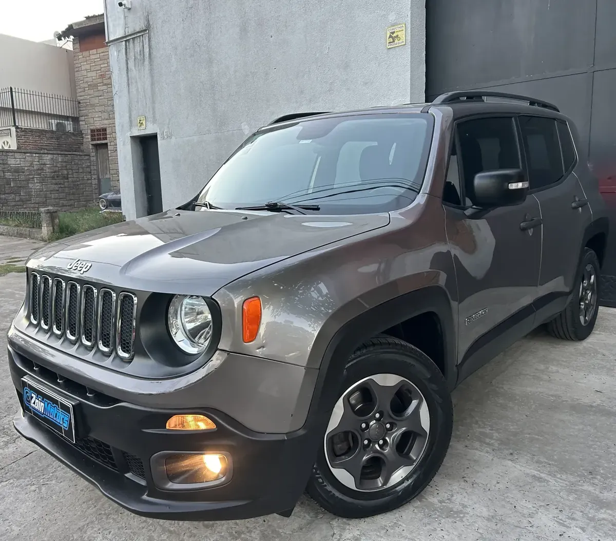 Jeep Renegade 1.8 Sport AT