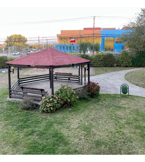 Frente A Cesfam Externo Valdivia, 1 Estacionamiento, Gc Incl