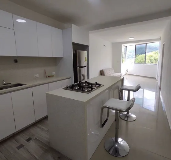 Venta De Apartamento En Urb Manantial Res Le Mans Rp