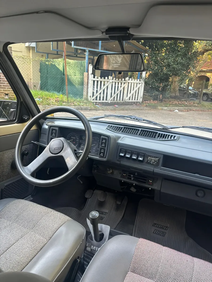 Fiat 128 1.3 Se5207890183441817610