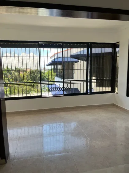 Alquiler De Apartamento Avenida Independencia 