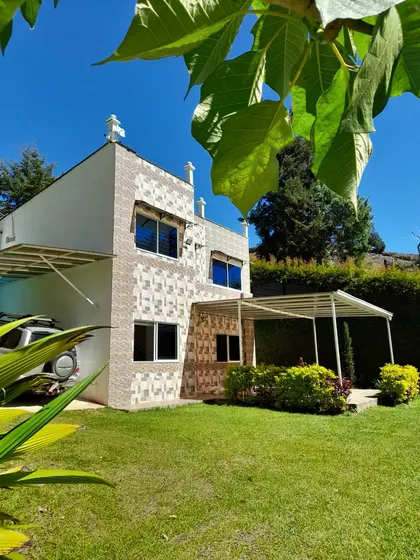 Hermosa Casa Finca En El Peñol 