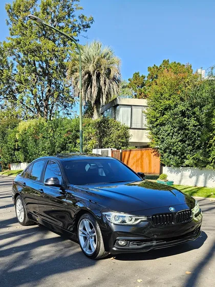 Bmw Serie 3 2.0 320i Sedan Executive