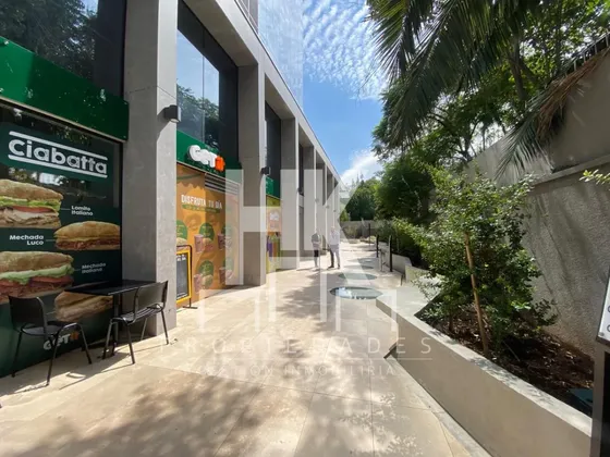Local, La Concepción, Alto Flujo Bajo Moderno Edificio.