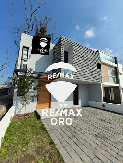 Casa En Venta Cañadas Del Arroyo