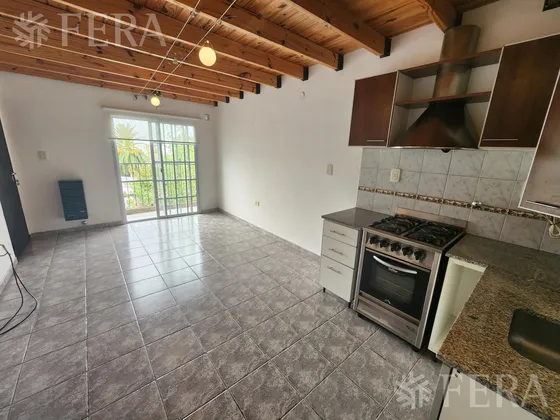 Venta Departamento 3 Ambientes Con Balcón  En Quilmes