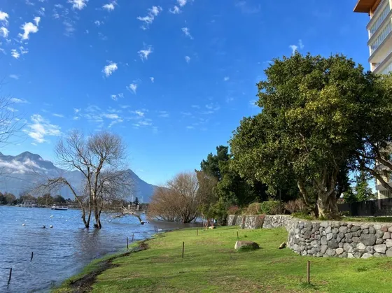 Parque Pinares, Pucón (2d)