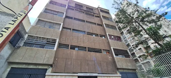 Edificio Comercial En Venta San Martin Mls #24-27982 Bm