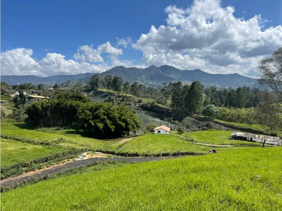 Hermoso Lote En El Carmen De Viboral