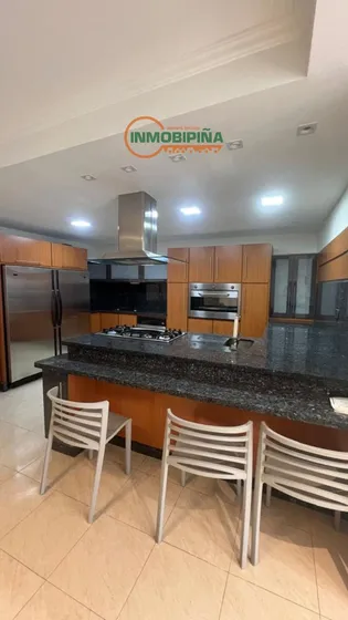Inmobipiña Vende Townhouse En Urbanizacion Los Saltos, Puerto Ordaz, Estado Bolivar - Gl
