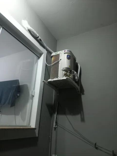 Instalações E Manutenções Em Climatização E Refrigeração. 