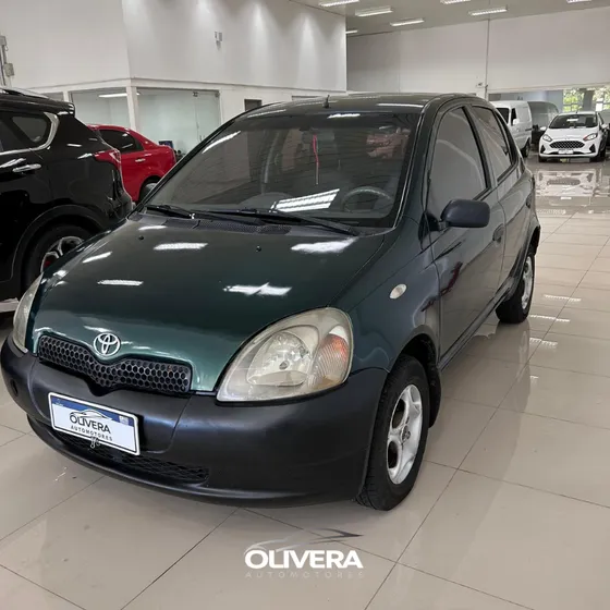 Toyota Yaris Standard
