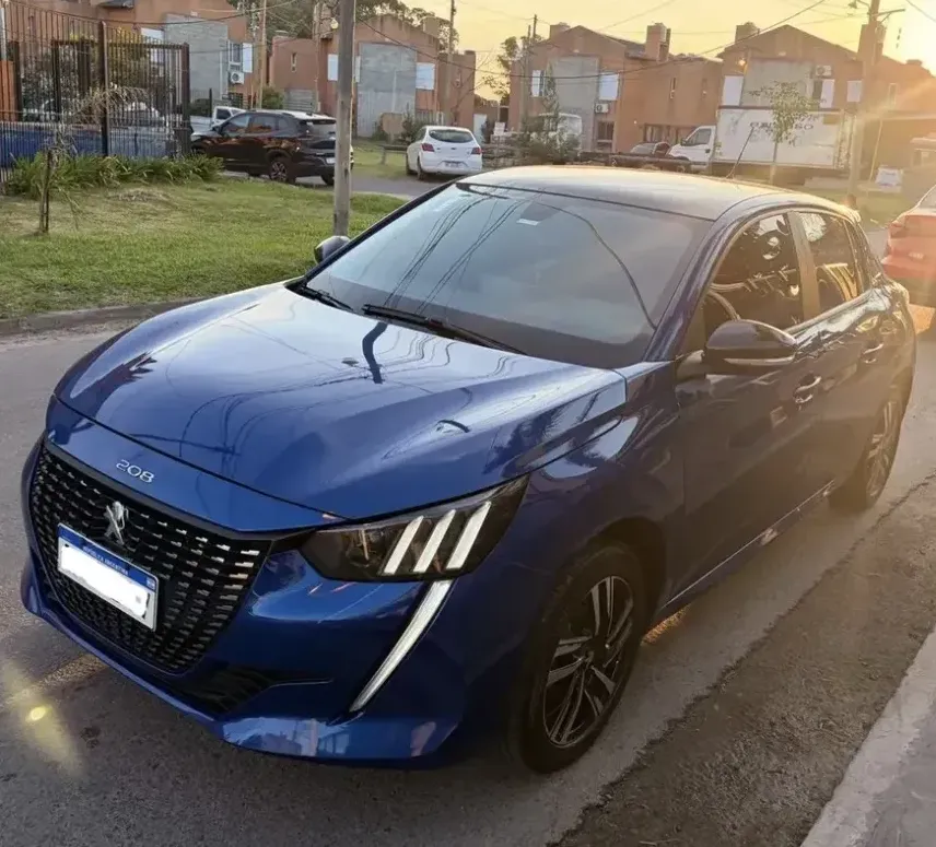 Peugeot 208 1.6 Road Trip