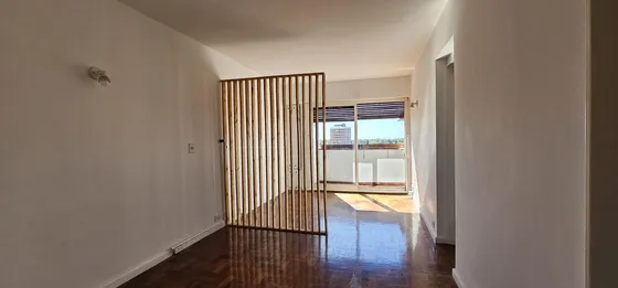 Departamento En Alquiler  Martinez Monoambiente Piso Alto
