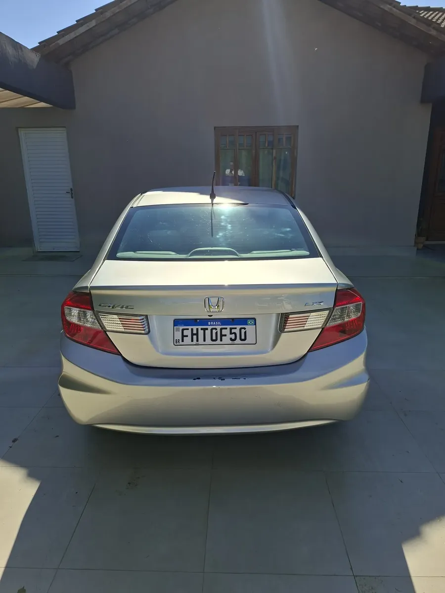 Honda Civic 2014 1.8 Lxs Flex Aut. 4p — foto 6