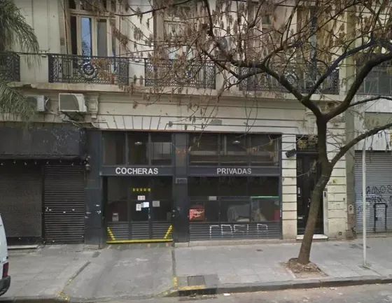 Cocheras Fijas Y Cubiertas En   Congreso -  Balvanera