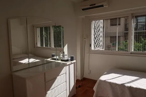 Departamento En Venta - 2 Dormitorios 1 Baño - 72mts2 - Floresta