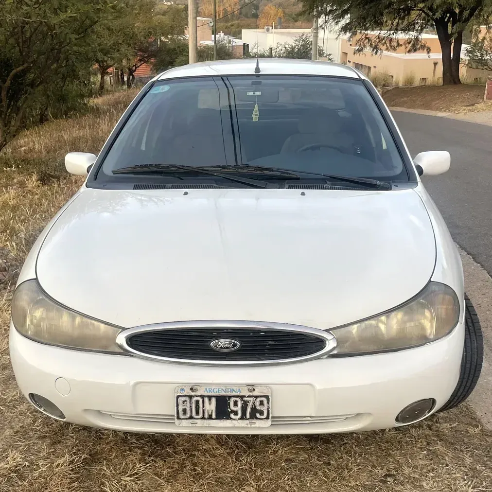 Ford Mondeo 2.0 Ghia At