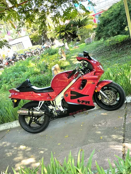 Honda Vfr 750f (no Cbr, No Katana, No Ninja, No Gsx)