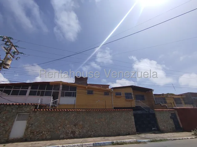 Nueva Captación Bella Y Amplia Casa Mcgf 25-23206