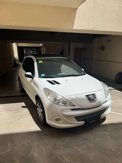 Peugeot 207 1.6 Feline 106cv