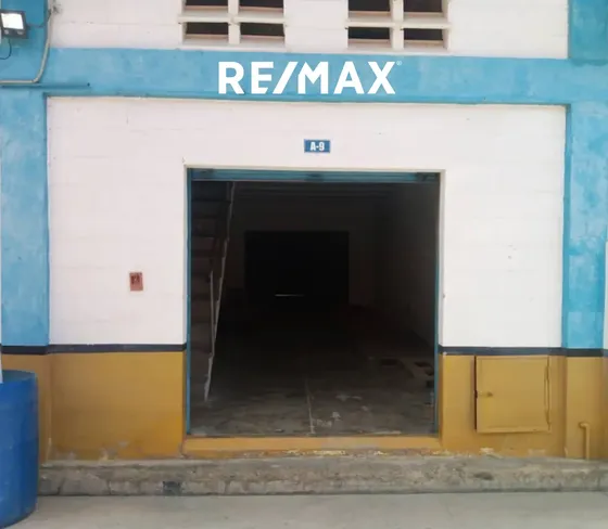 Re/max 2 Mil Alquila, Galpón En La Arboleda, Prolongación De La 4 De Mayo, Porlamar, Nueva Esparta, Isla De Margarita