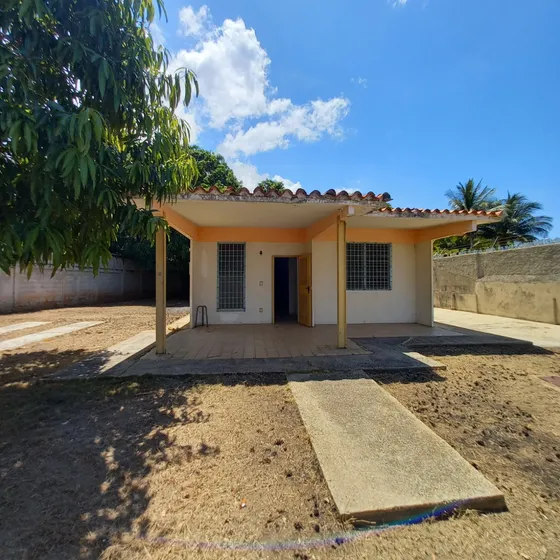 Vendemos Casa - Urb. Longa España - Ver Video - Xavijennyinmuebles