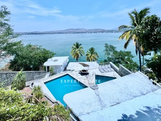 Casa Venta Tequesquitengo - Con Súper Vistas Y Amplios Espacios / Great Views