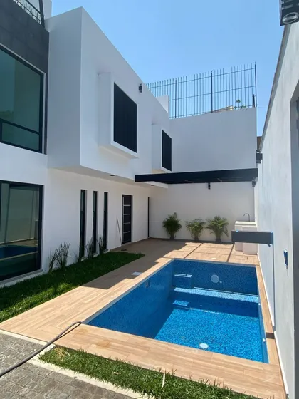 Vendo Casa Nueva Con Alberca En Fracc. Volcanes De Cuautla En Morelos
