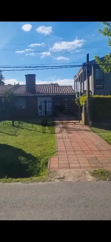Alquiler De Casa De 3 Dormitorios En Solymar, Ciudad De La Costa