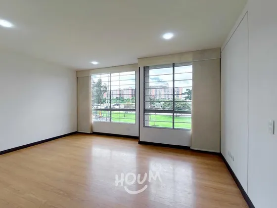 Apartamento En Santa Rosa. 3 Habitaciones, 90 M², Id: 153328