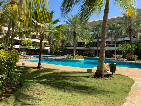 Alquiler Fijo. Bello Apto. Terraza. Playa Moreno