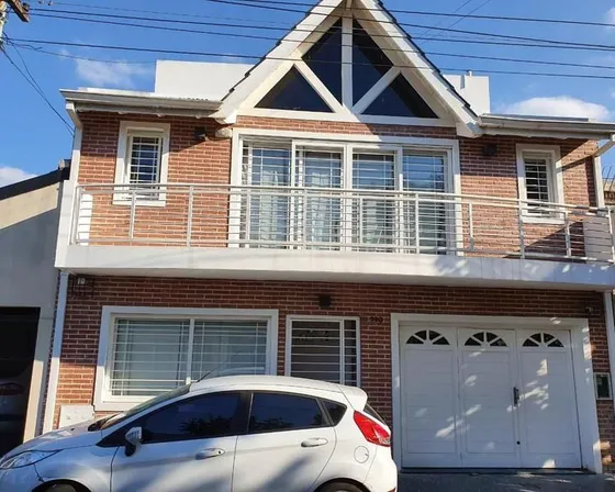 Venta Casa 5 Ambientes Don Bosco