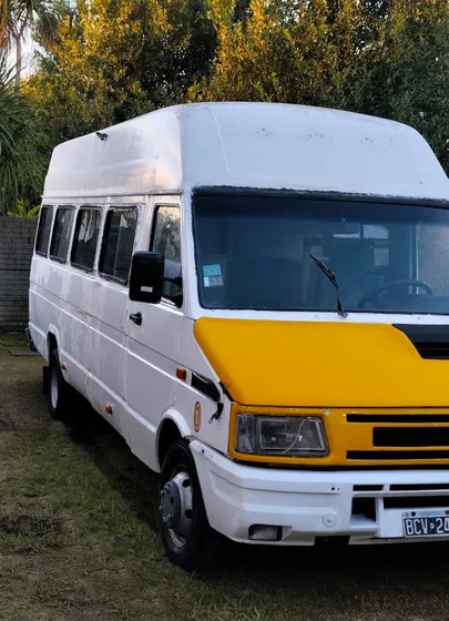 Iveco Daily 3.0 45.10 Minibus Aa