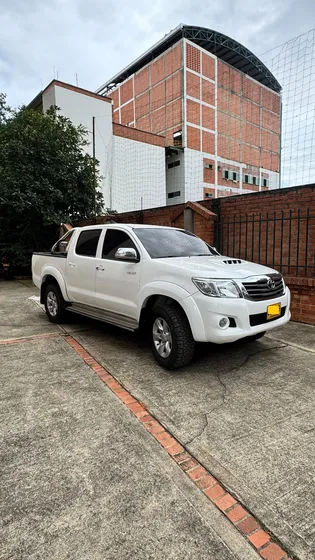 Toyota Hilux 3.0 Srv