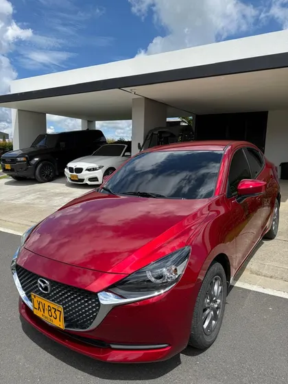 Mazda 2 Sedan 1.5 Touring At
