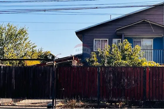 Gran Casa En Barrio Residencial