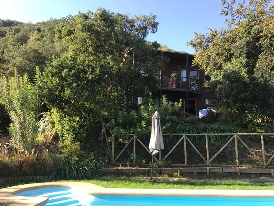 Venta De Bella Casa A Los Pies De La Campana